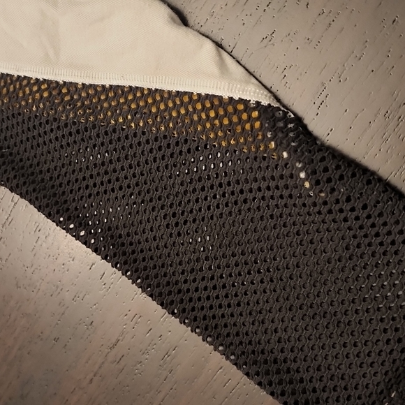 PINK Logo Leggings with Back Pocket - Picture 5 of 5